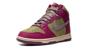 Nike Dunk High Dynamic Berry