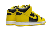 Nike Dunk High Iowa (2020) 4