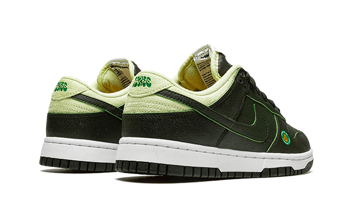 Nike Dunk Low Avocado 3
