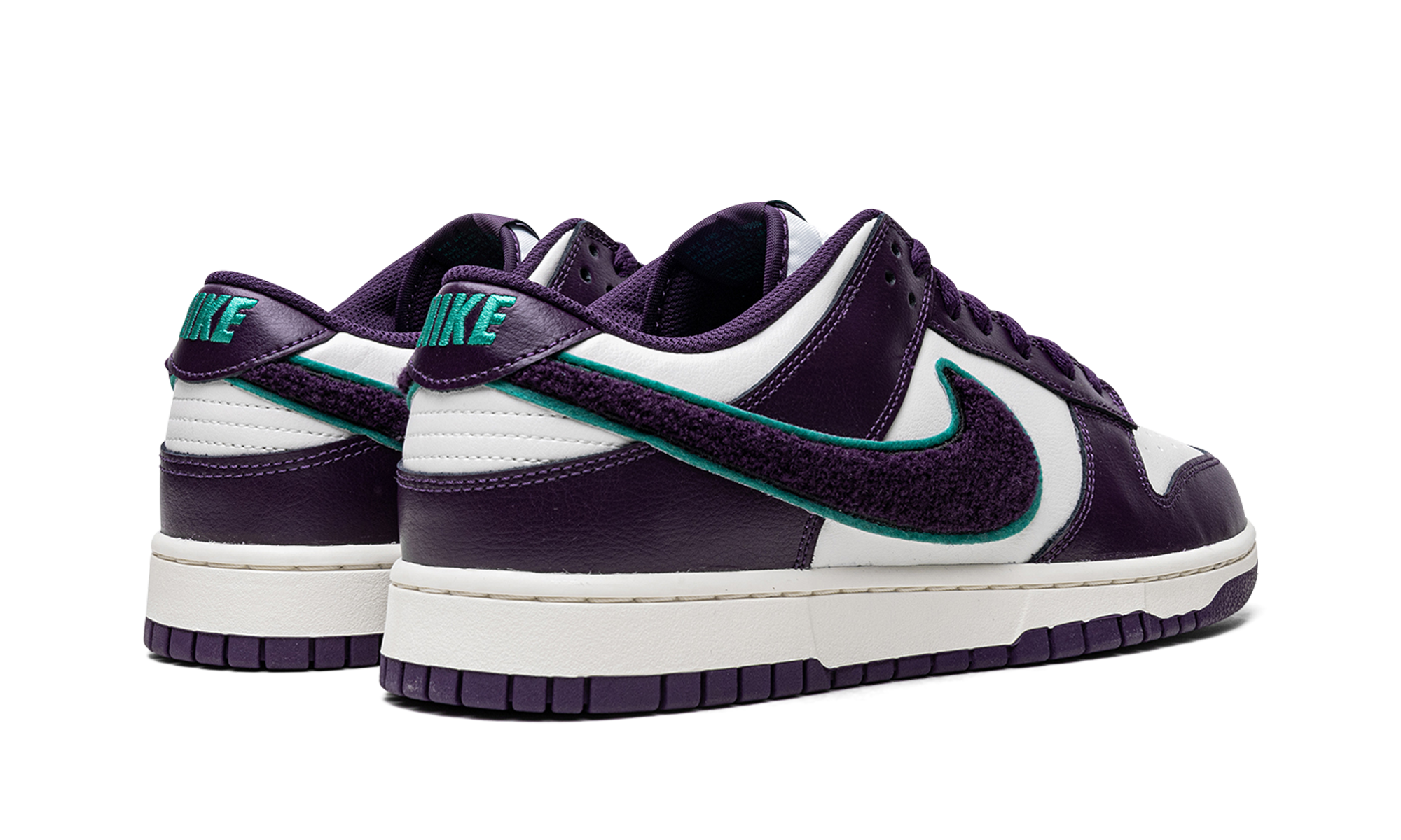 Nike Dunk Low Chenille Swoosh Sail Grand Purple 4