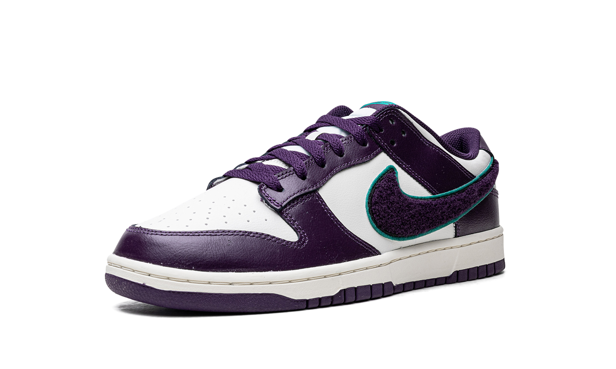 Nike Dunk Low Chenille Swoosh Sail Grand Purple 5