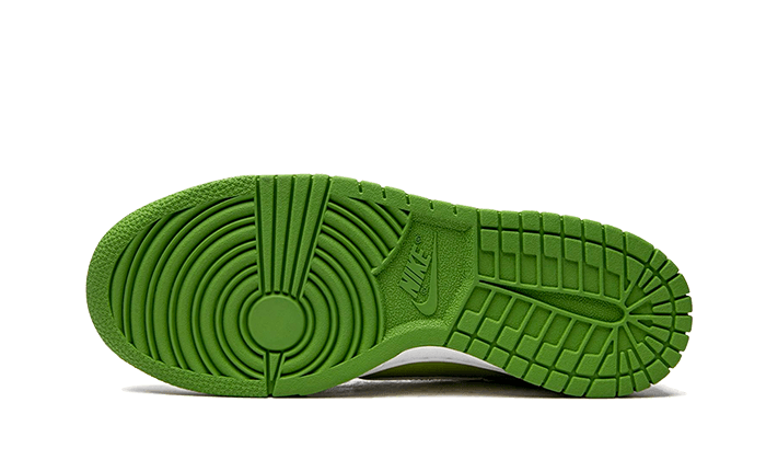 Nike Dunk Low Chlorophyll 8