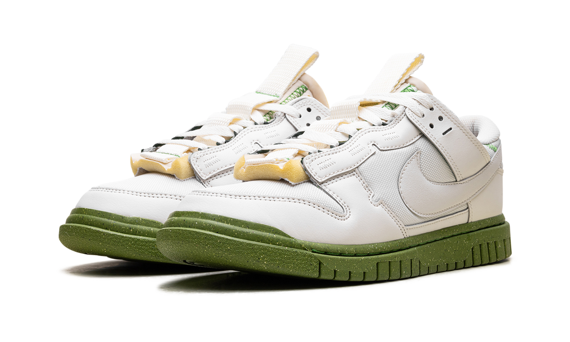 Nike Dunk Low Jumbo Phantom Chlorophyll 3