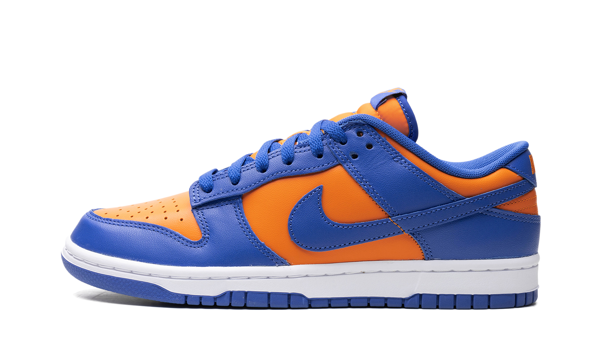 Nike Dunk Low Knicks 1