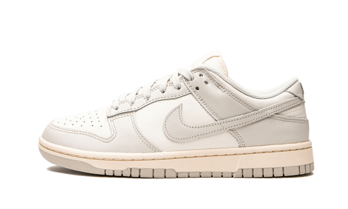 Nike Dunk Low Light Bone 1