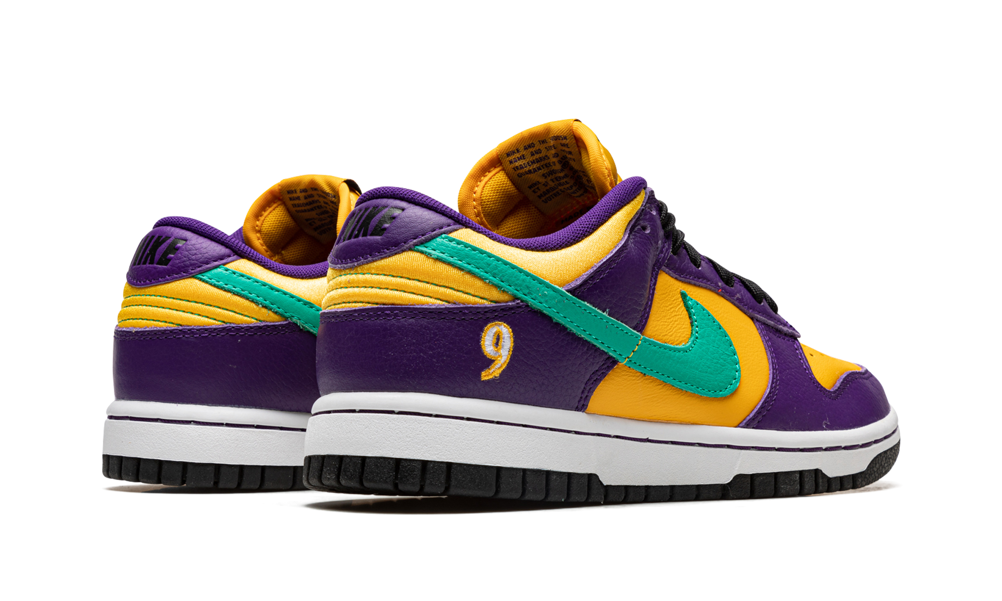 Nike Dunk Low LX Lisa Leslie (W) 4