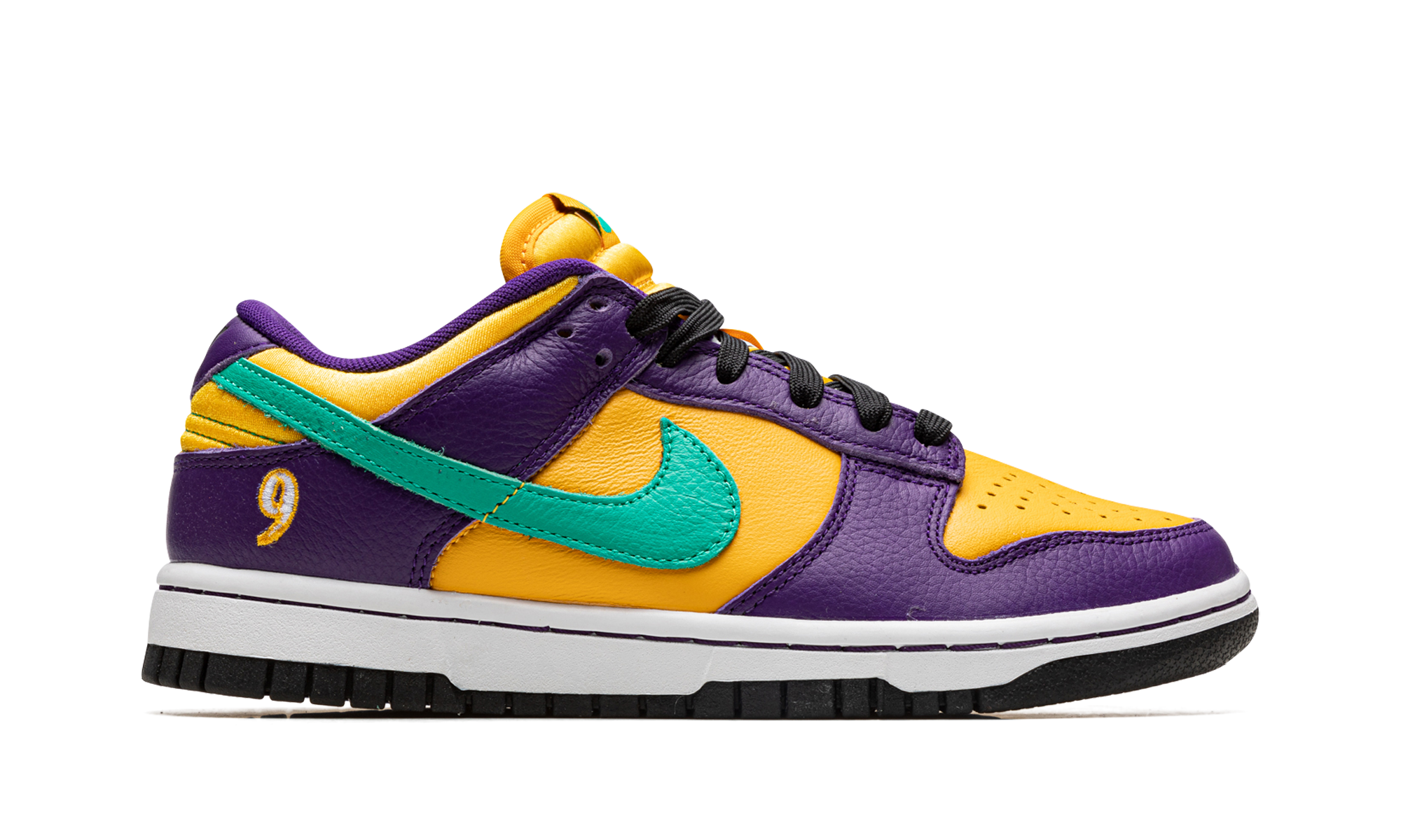 Nike Dunk Low LX Lisa Leslie (W) 7