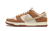 Nike Dunk Low Medium Curry 10