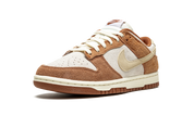 Nike Dunk Low Medium Curry