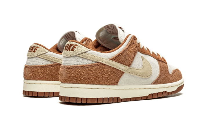 Nike Dunk Low Medium Curry 7