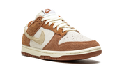 Nike Dunk Low Medium Curry