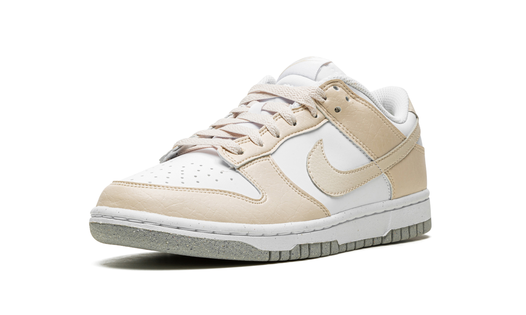 Nike Dunk Low Next Nature White Light Orewood Brown