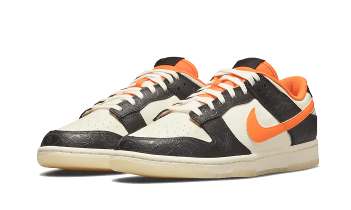 Nike Dunk Low PRM Halloween (2021) 2