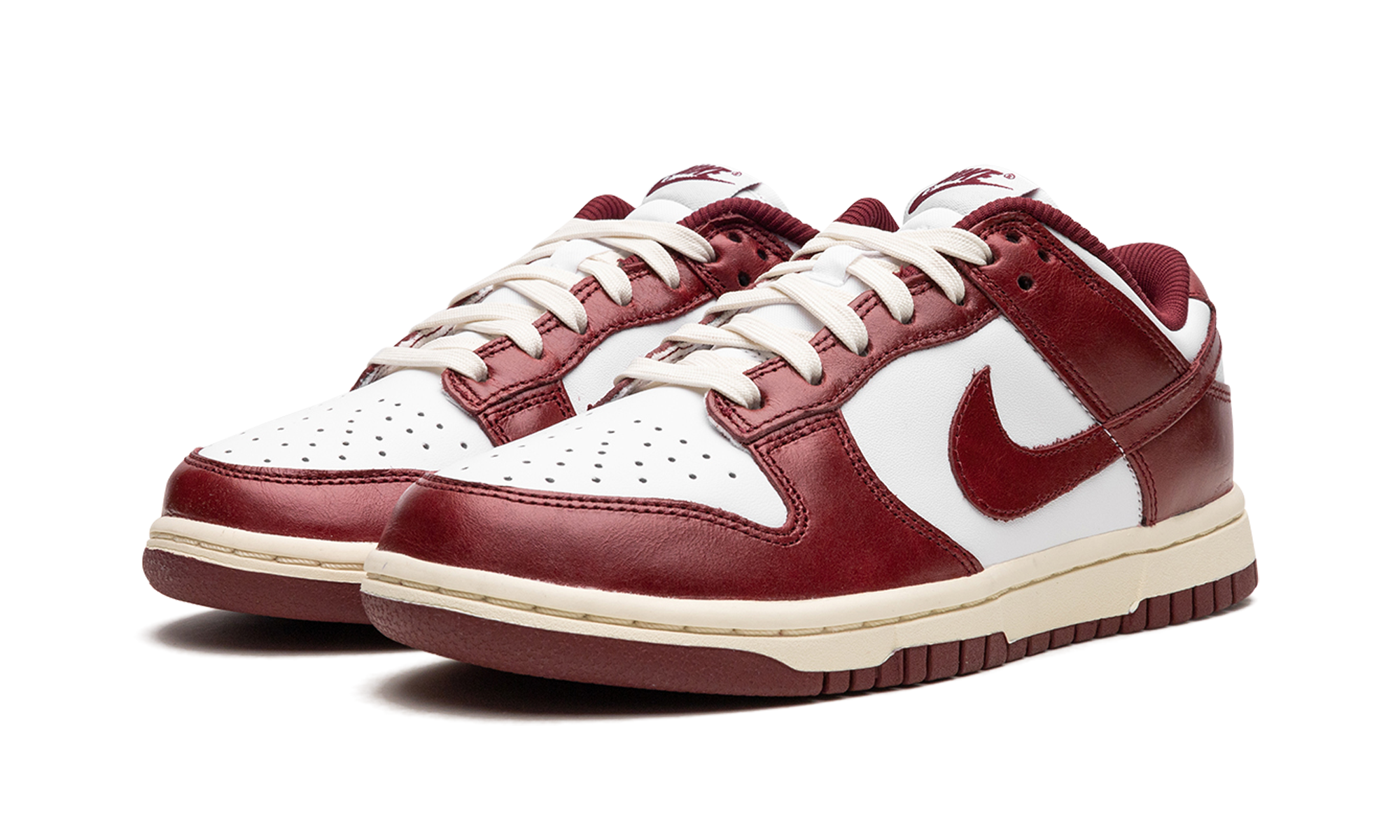 Nike Dunk Low PRM Team Red
