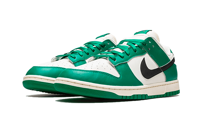 Nike Dunk Low Se Lottery Green Pale Ivory 2