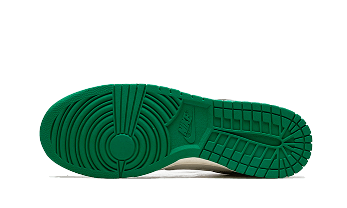 Nike Dunk Low Se Lottery Green Pale Ivory 3
