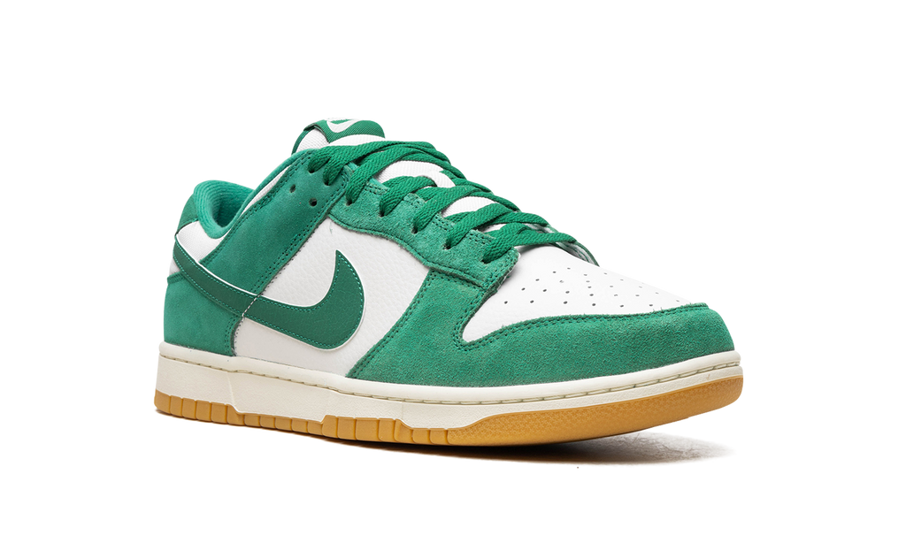 Nike Dunk Low SE 'Malachite' 2