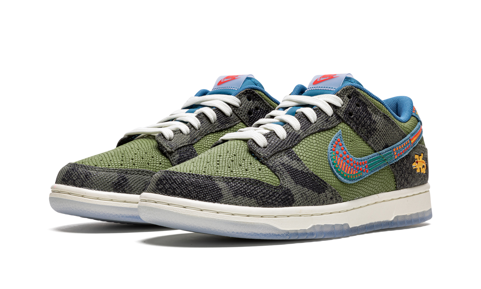 Nike Dunk Low SiEMPRE Familia 2