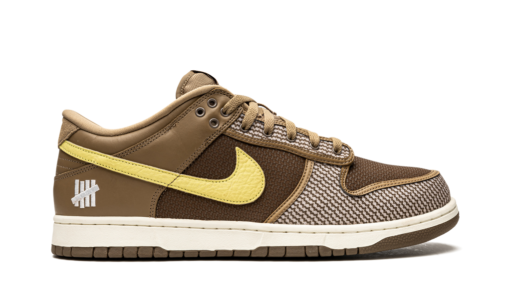 Nike Dunk Low SP x Undefeated Canteen Dunk 7