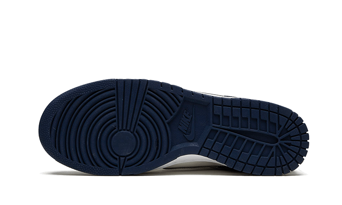 Nike Dunk Low Summit White Midnight Navy 4