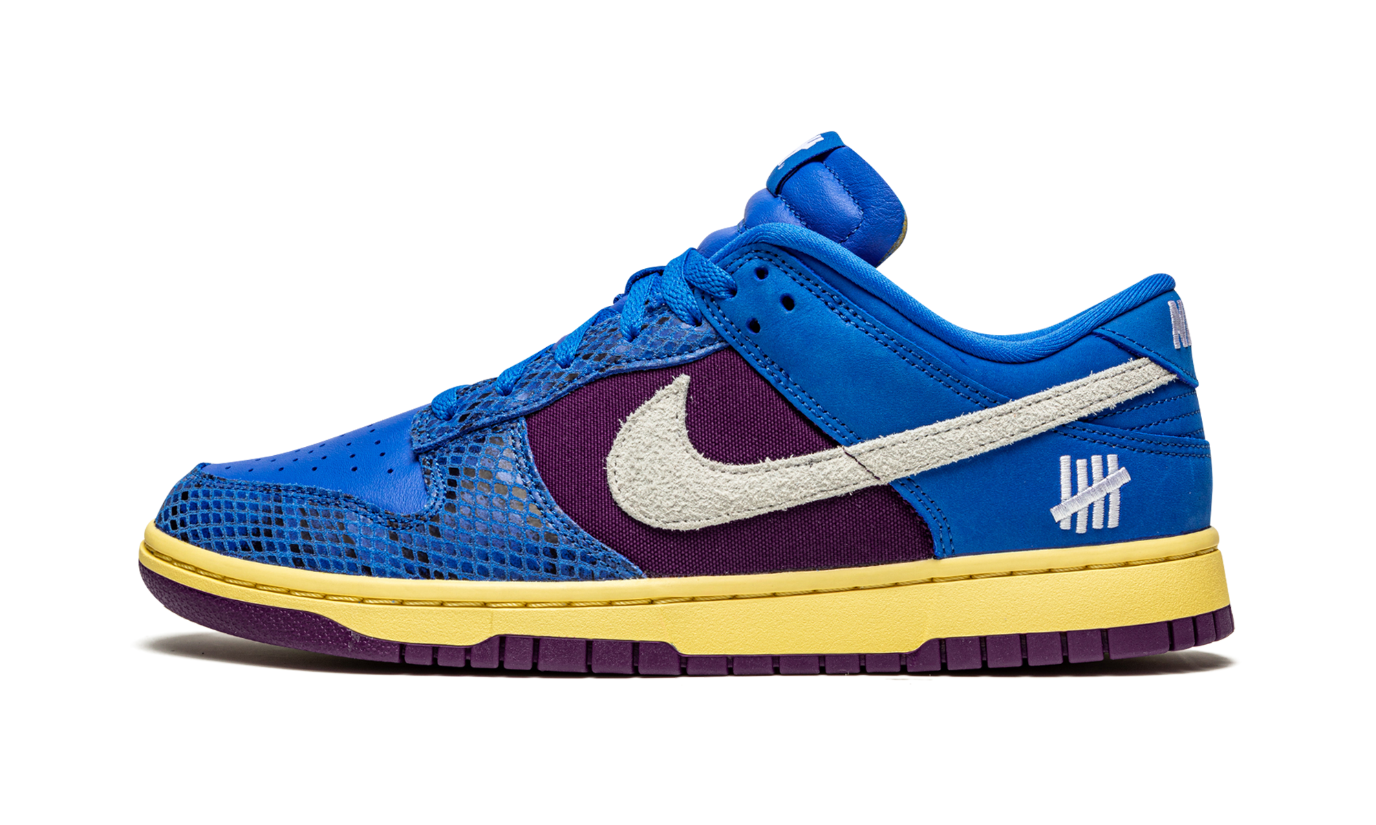 Nike Dunk Low Undefeated 5 On It Dunk vs. AF1 1