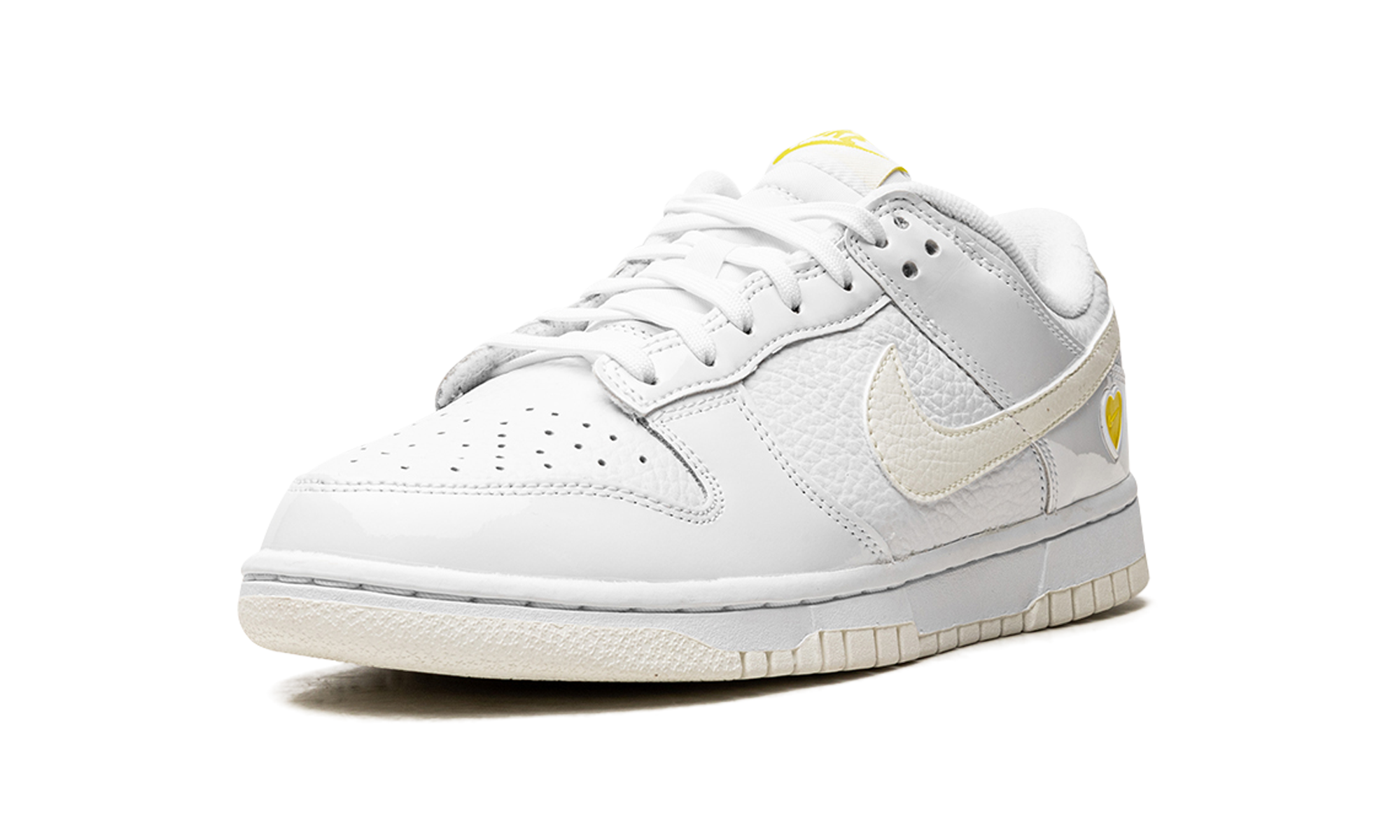 Nike Dunk Low Yellow Heart