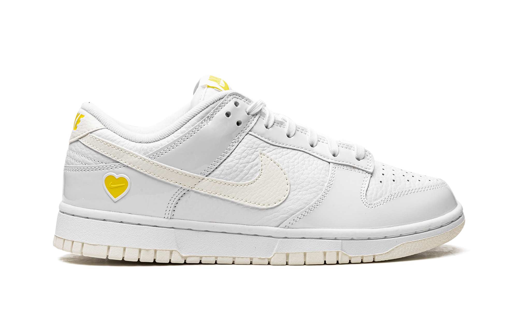 Nike Dunk Low Yellow Heart