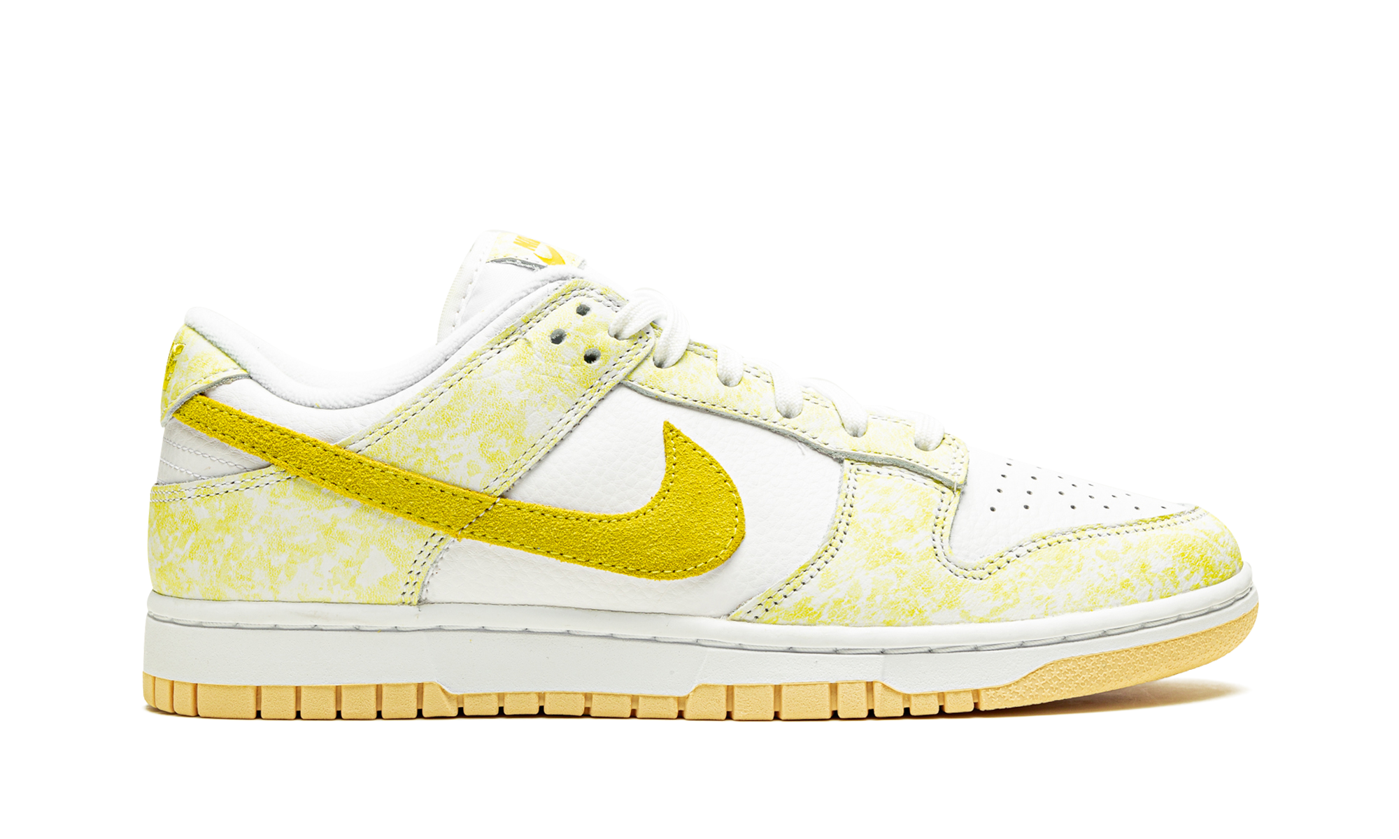 Nike Dunk Low Yellow Strike (W) 7