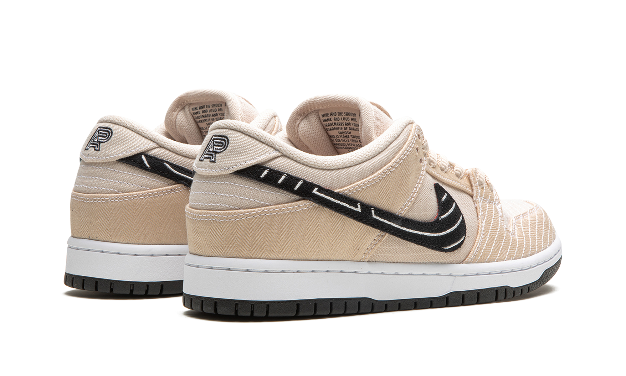 Nike SB Dunk Low Albino & Preto 9