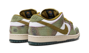 Nike SB Dunk Low 'Alexis Sablone Chameleon' 4