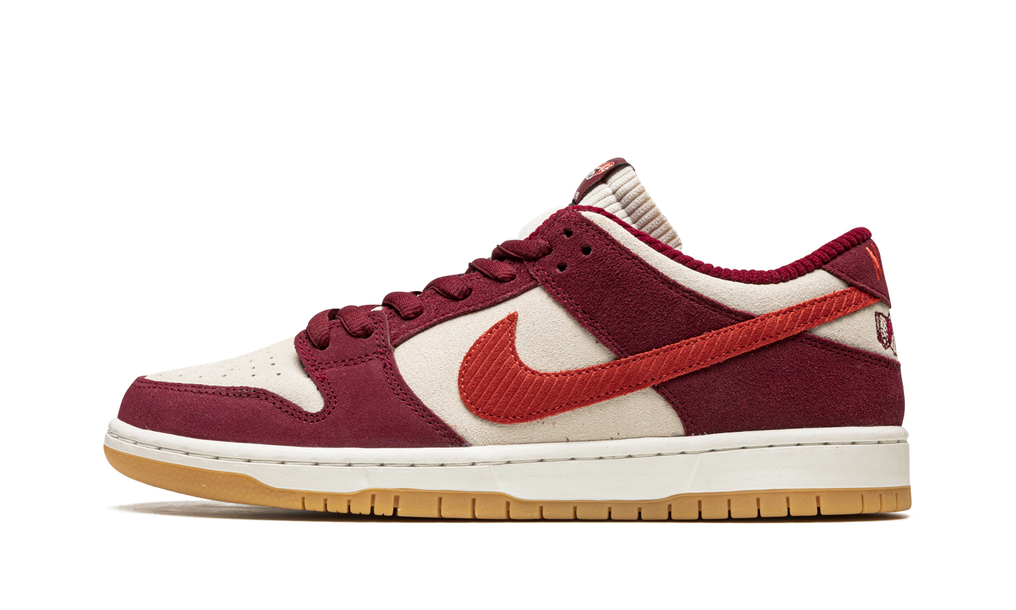 Nike SB Dunk Low Barely Rose Skate Like a Girl x 1