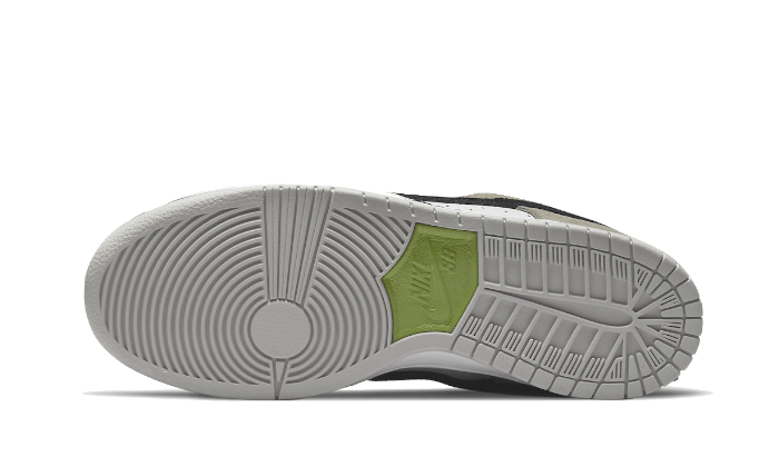 Nike SB Dunk Low Chlorophyll 3