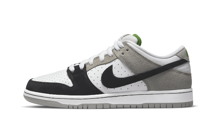 Nike SB Dunk Low Chlorophyll 4