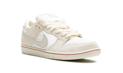 Nike SB Dunk Low 'City Of Love Light Bone' 2