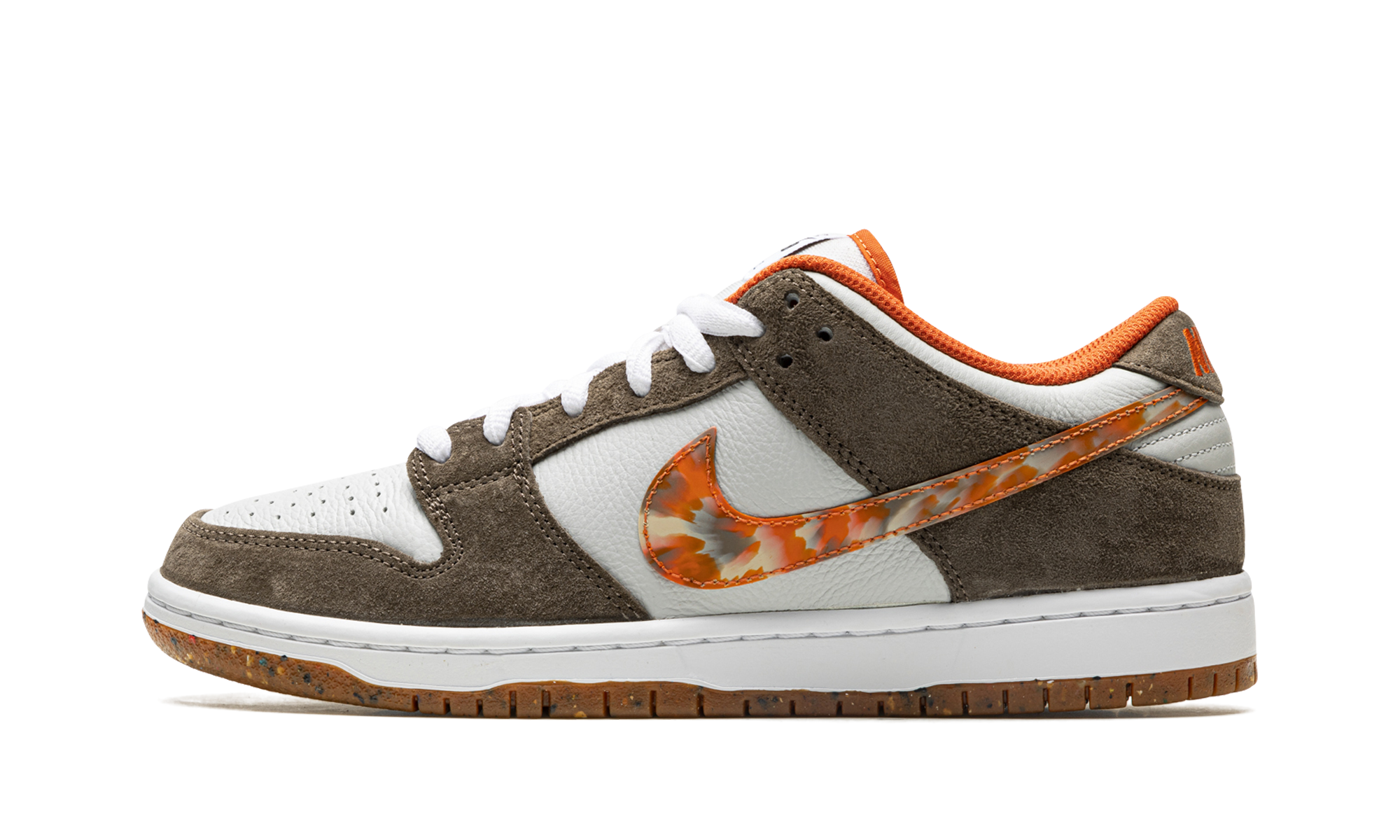 Nike SB Dunk Low Crushed D.C. 7