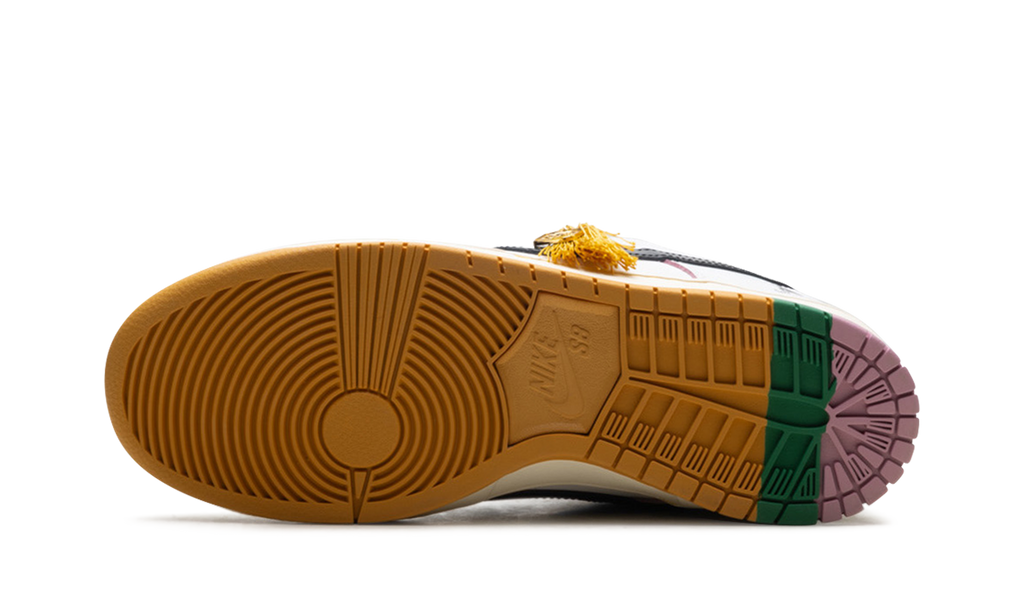 Nike SB Dunk Low CSEF 6