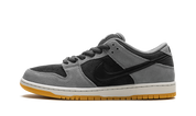 Nike SB Dunk Low 'Dark Smoke Grey' 1