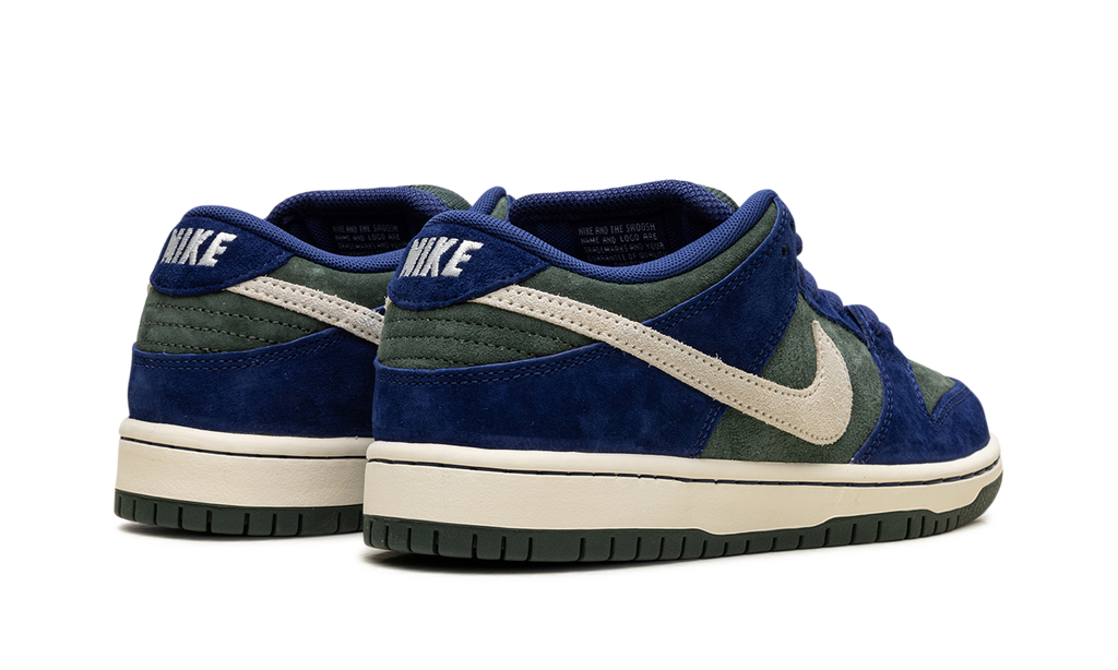 Nike SB Dunk Low 'Deep Royal Blue' 4