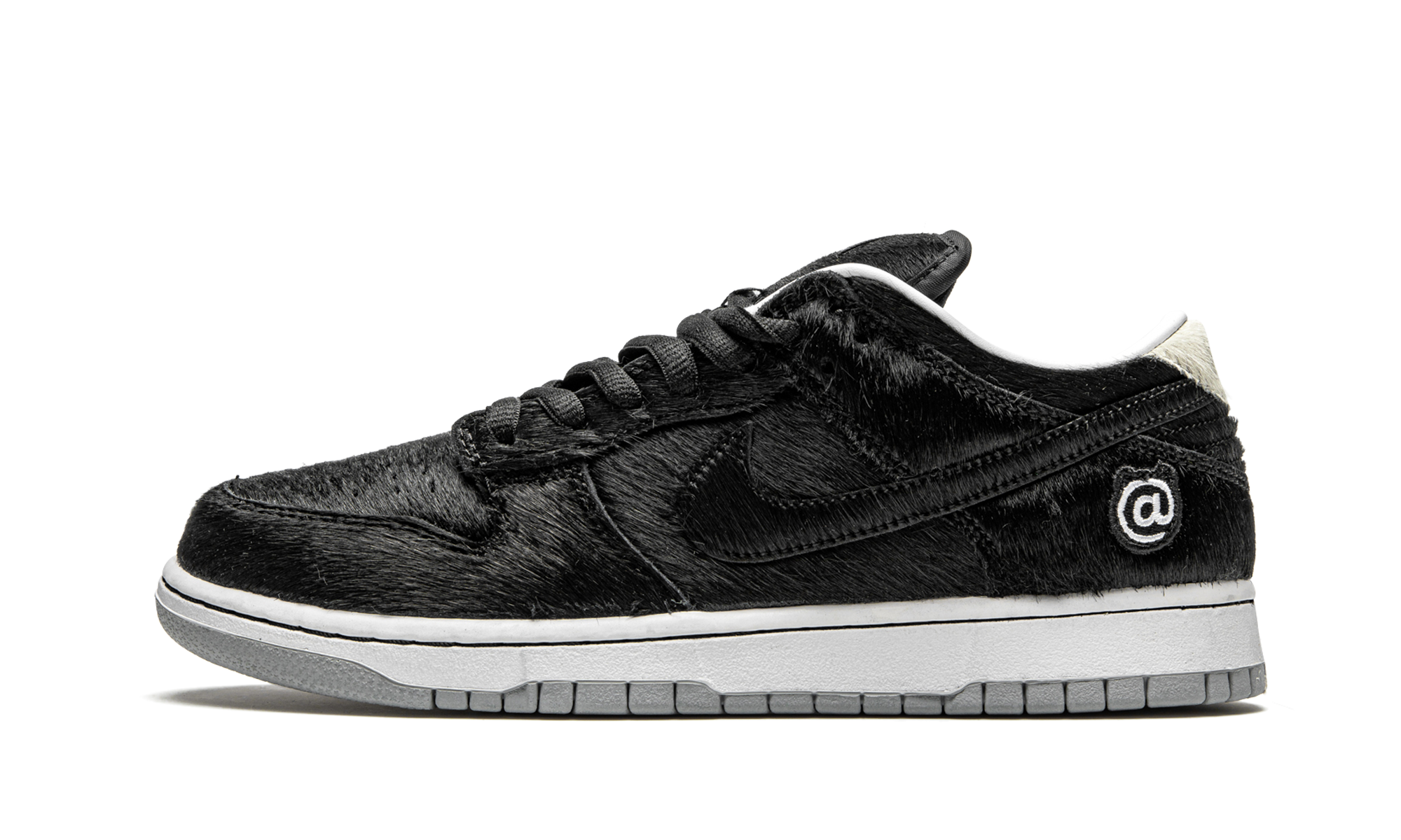 Nike SB Dunk Low Medicom Toy (2020) 1