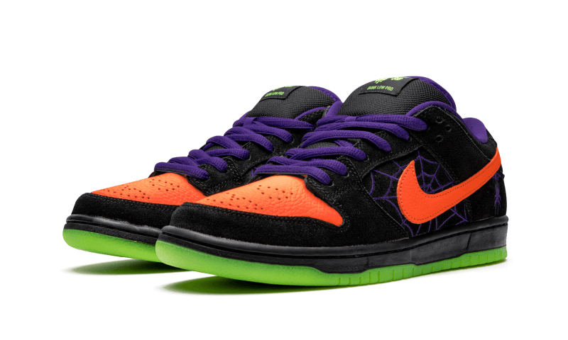 Nike SB Dunk Low "Night of Mischief" 6