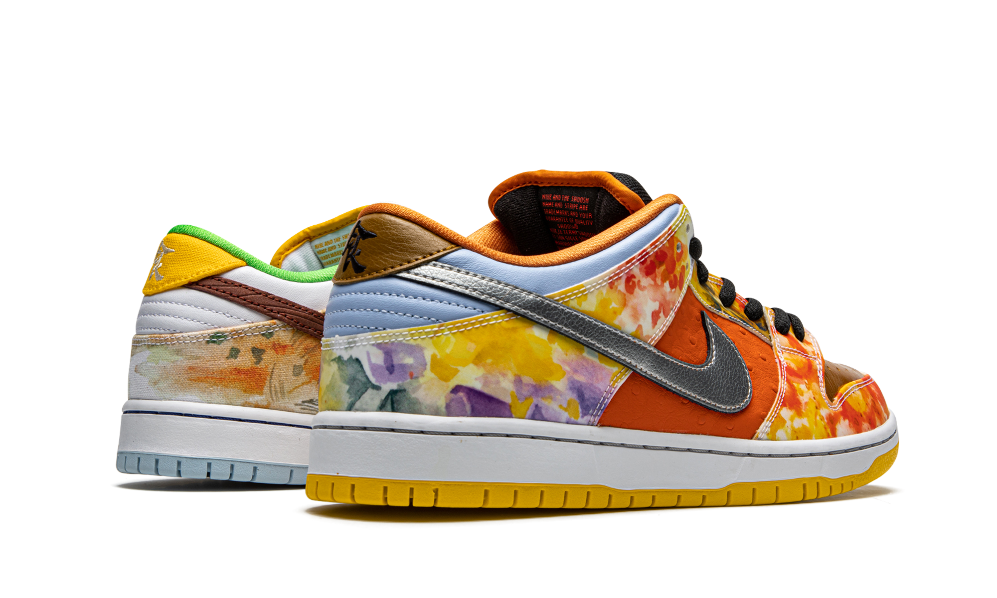 Nike SB Dunk Low Street Hawker (2021)