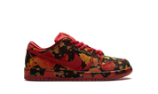 Nike SB Dunk Low 'The Wizard of Oz Poppy Field' 7