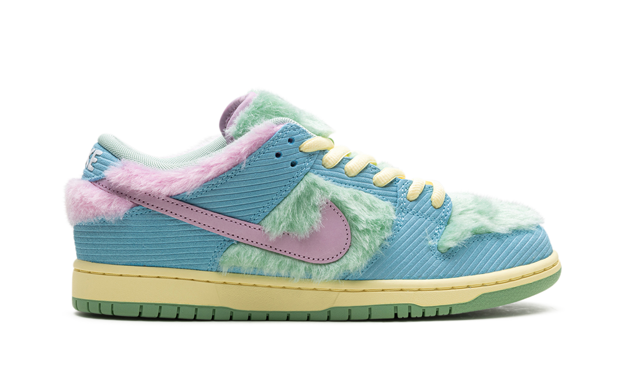 Nike SB Dunk Low Verdy Visty