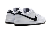 Nike SB Dunk Low 'White Black' 4