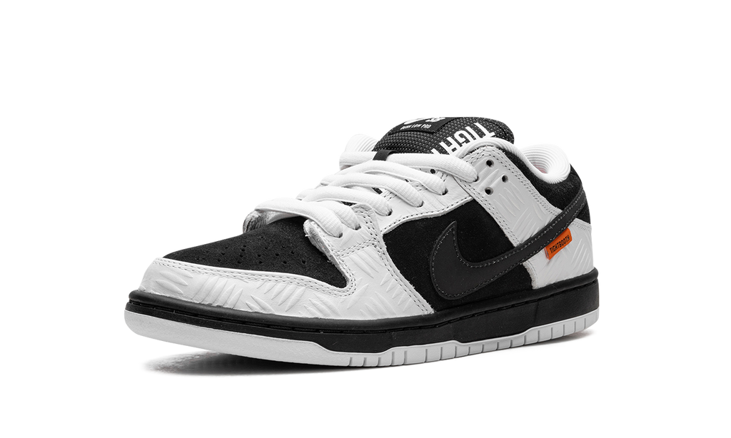 Nike SB Dunk Low x TIGHTBOOTH 5