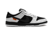 Nike SB Dunk Low x TIGHTBOOTH 7
