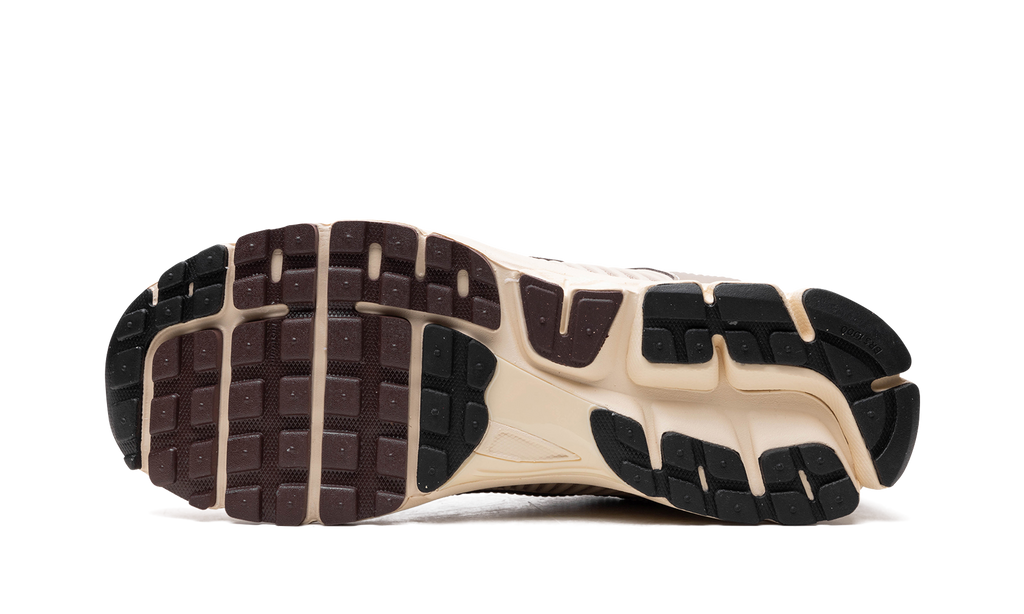 Nike Zoom Vomero 5 Sashiko 6