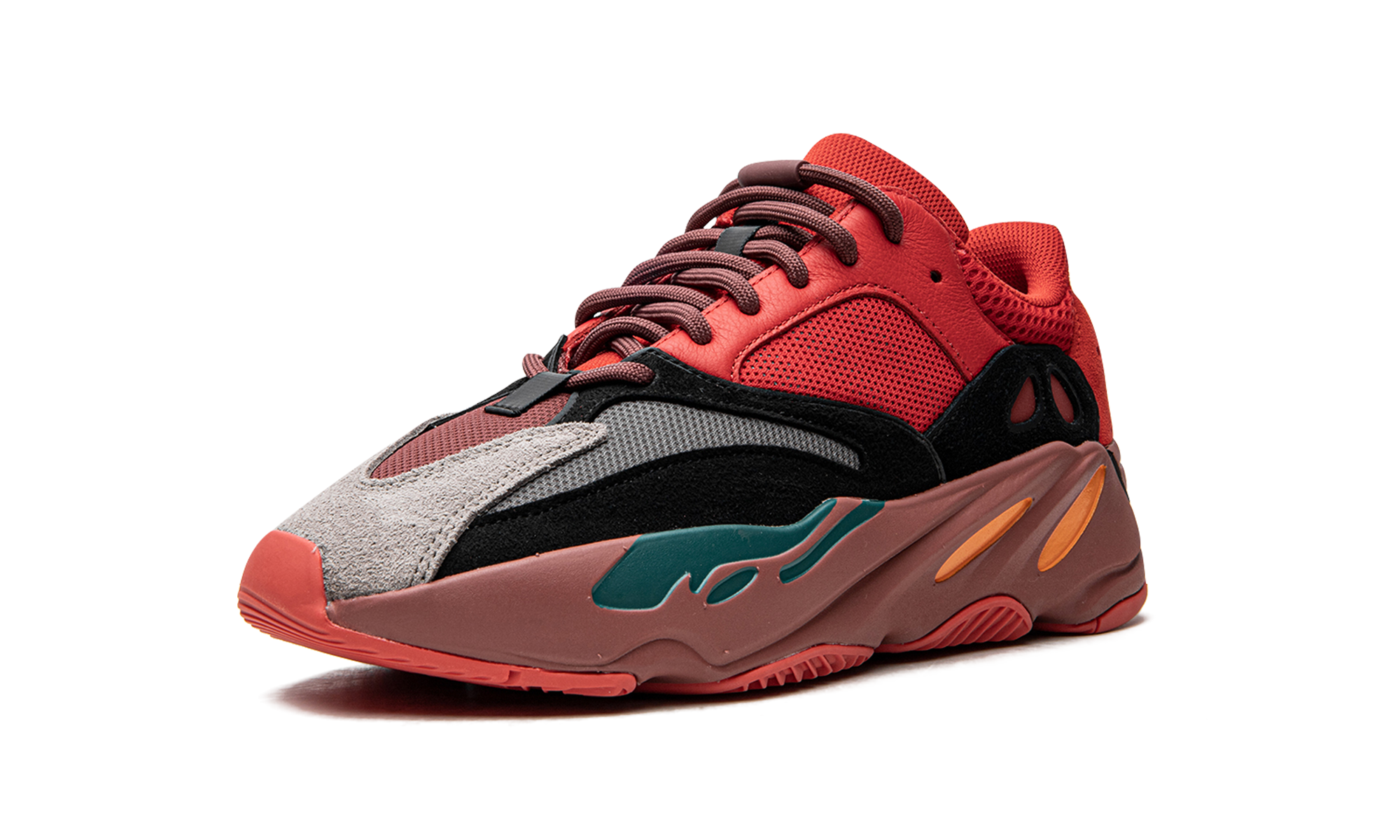 Yeezy 700 hi-res Red 5