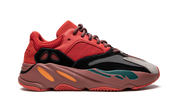 Yeezy 700 hi-res Red 7