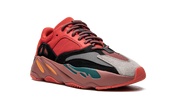 Yeezy 700 hi-res Red 8